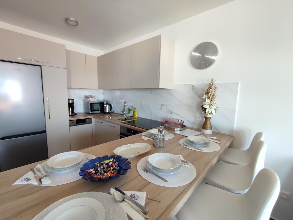 Apartman Mib Makarska Zewnętrze zdjęcie